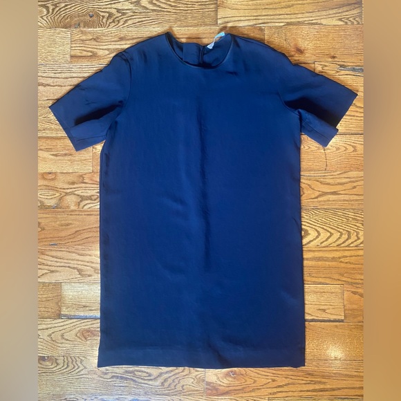 Everlane Dresses & Skirts - Everlane Japanese Goweave Full Back Zip Dress - Navy - Size 12